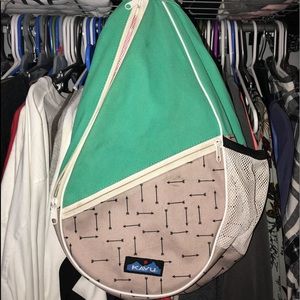 KAVU over the shoulder bag. Non smoking home